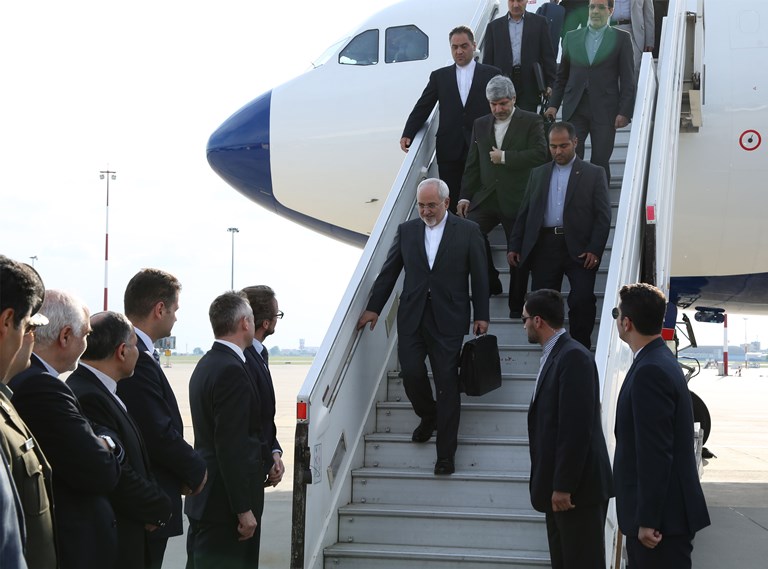 Zarif in Poland (2)