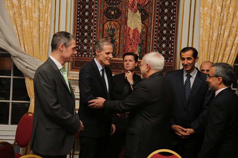 Zarif in Paris (20)