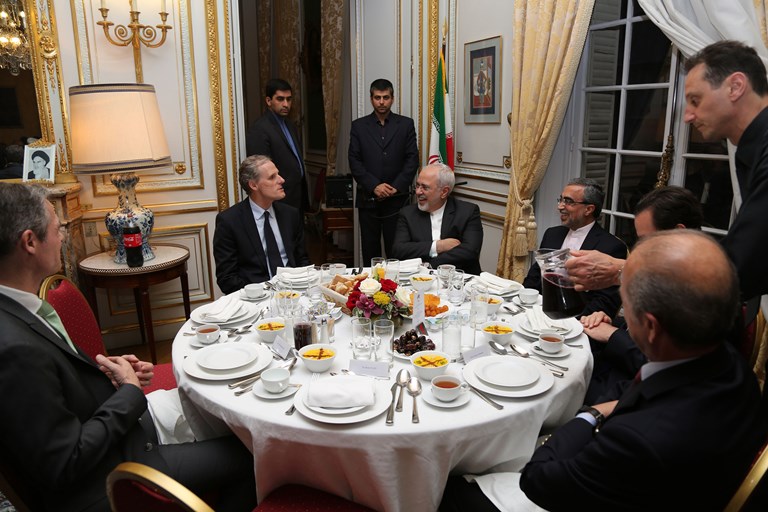 Zarif in Paris (29)